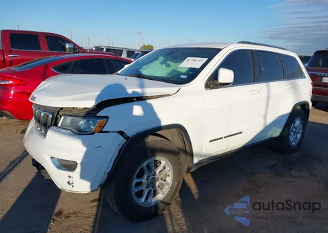 2019 Jeep Grand Cherokee Laredo E 4X2 z USA, uszkodzony, nr VIN 1C4RJEAG0KC833196
